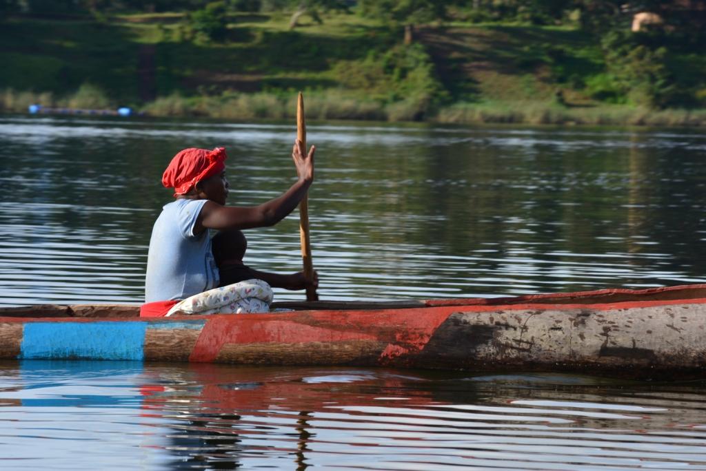 Canoeing on Lake Bunyonyi
